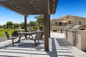 Outdoor kitchen & bbq